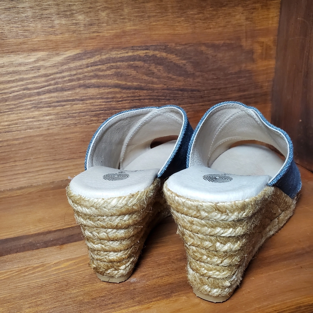 Eric Michael Florence sandal. NWOT SZ. 36 - Picture 5 of 5